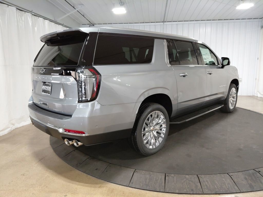 New 2026 Chevrolet Suburban Premier AWD/4WD image 9