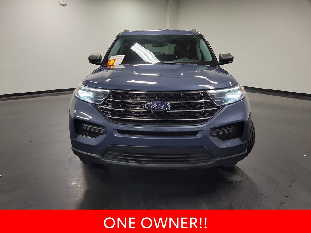 Used 2021 Ford Explorer XLT image 3