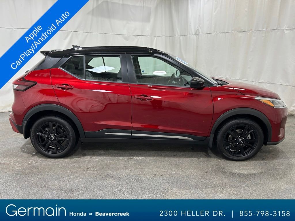 Used 2024 Nissan Kicks SR w/ SR Premium Package image 11