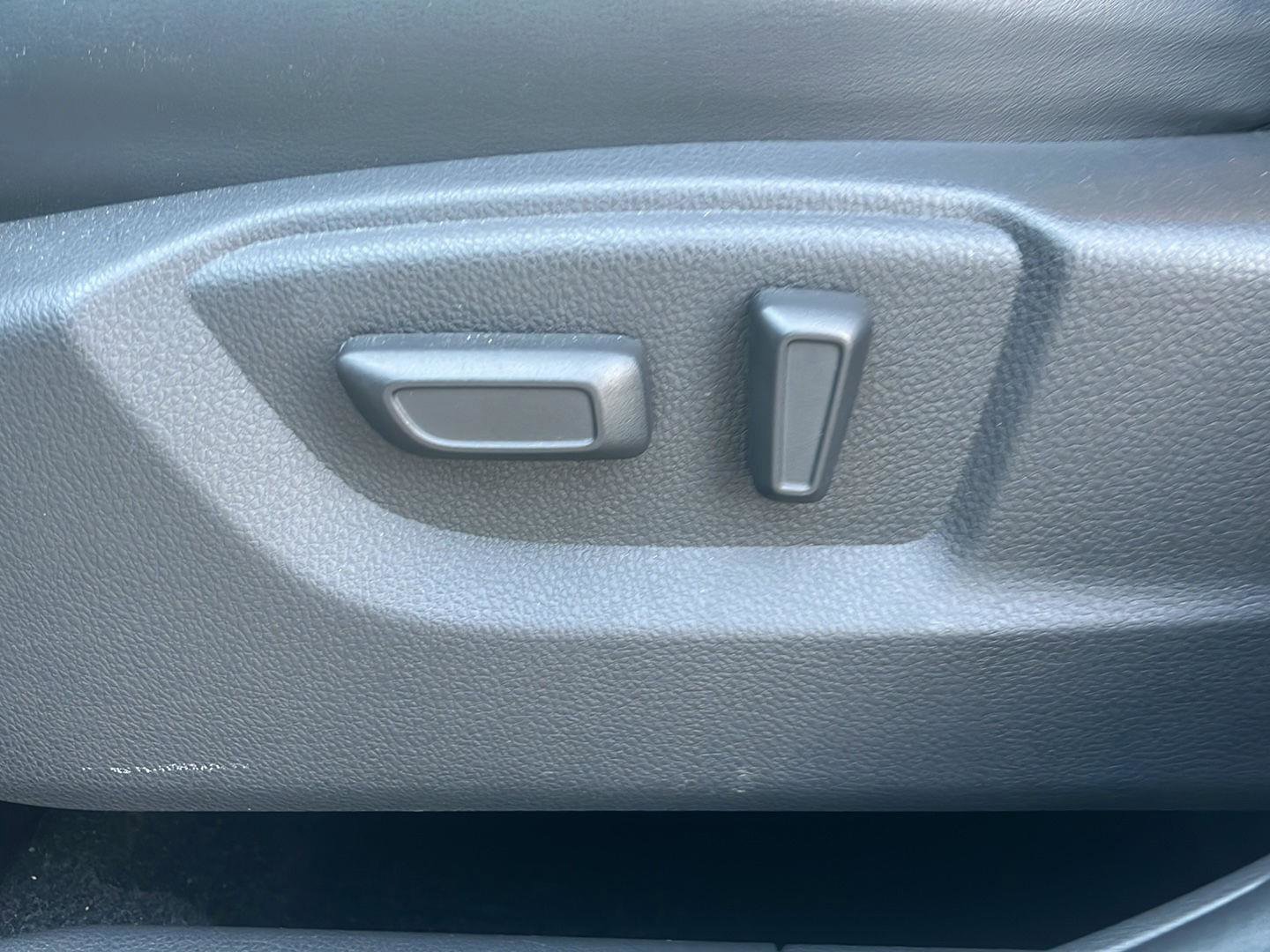 Used 2025 Mitsubishi Eclipse Cross SE image 23