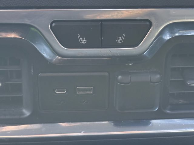 Used 2021 GMC Sierra 1500 SLT RWD image 32
