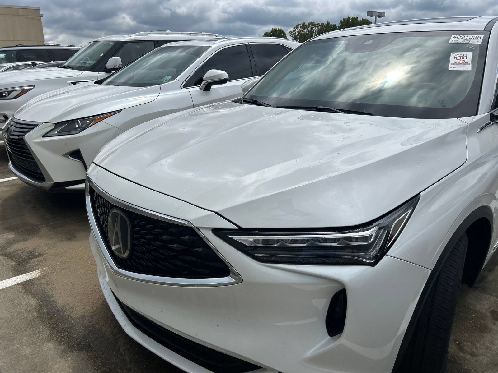 Used 2023 Acura MDX FWD image 16