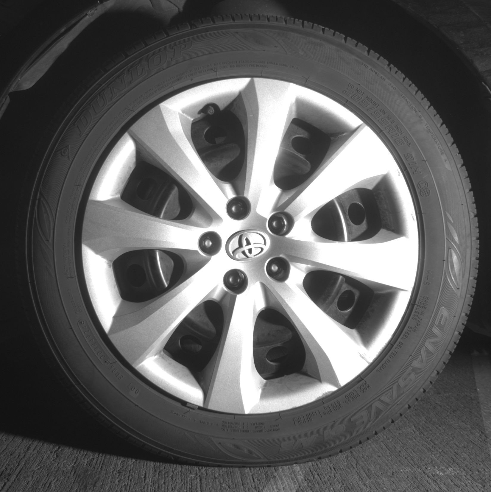 Used 2025 Toyota Corolla LE image 12