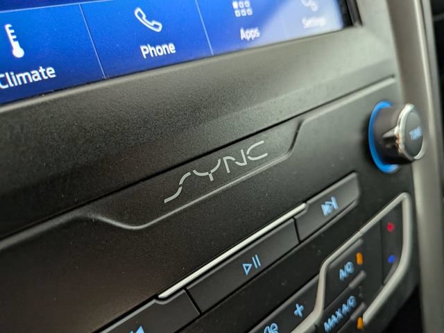 Used 2019 Ford Fusion SE FWD image 7