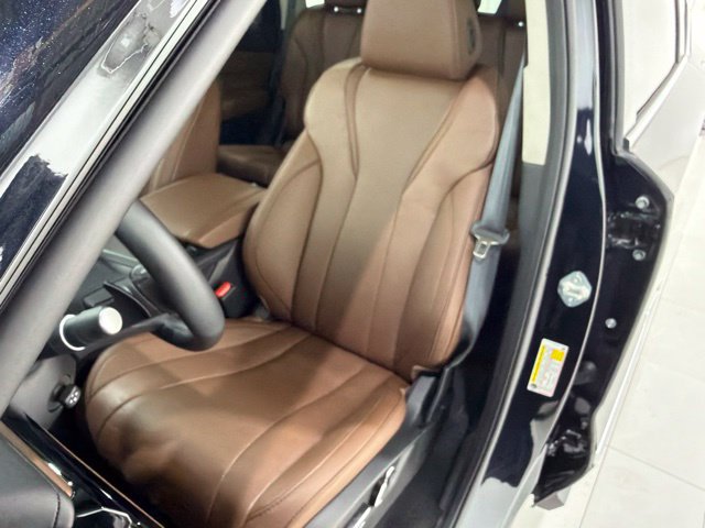 Certified 2026 Acura MDX w/ Technology Package AWD/4WD image 13