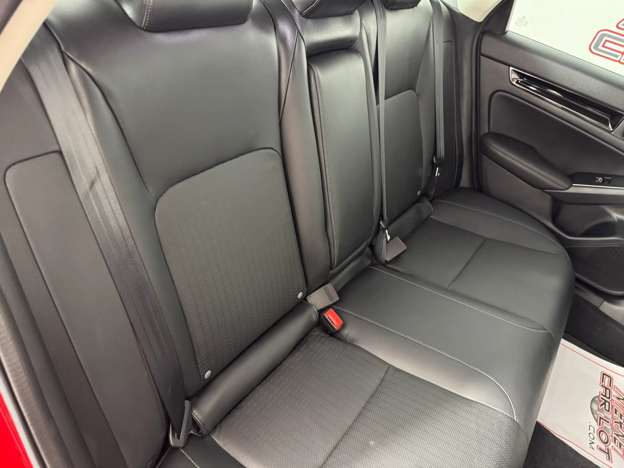 Used 2022 Honda Civic Touring image 38