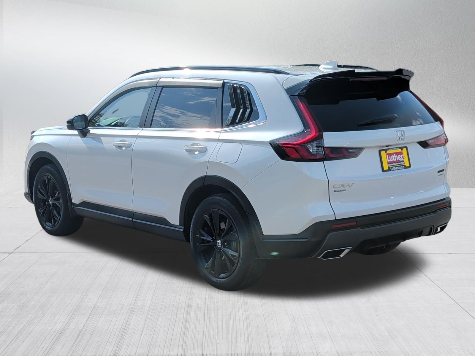 Used 2024 Honda CR-V Sport Touring image 5
