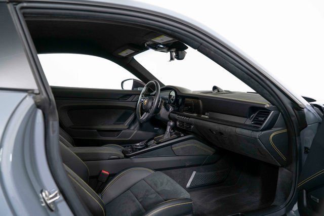 Used 2024 Porsche 911 GT3 image 24