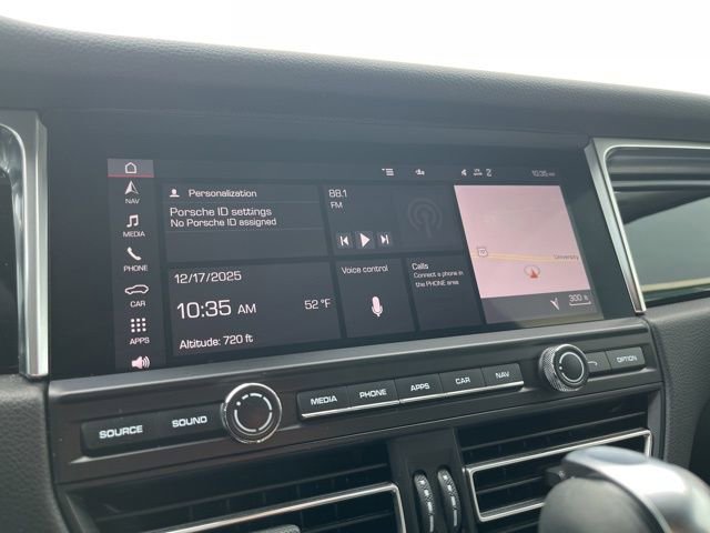 Used 2021 Porsche Macan S image 27