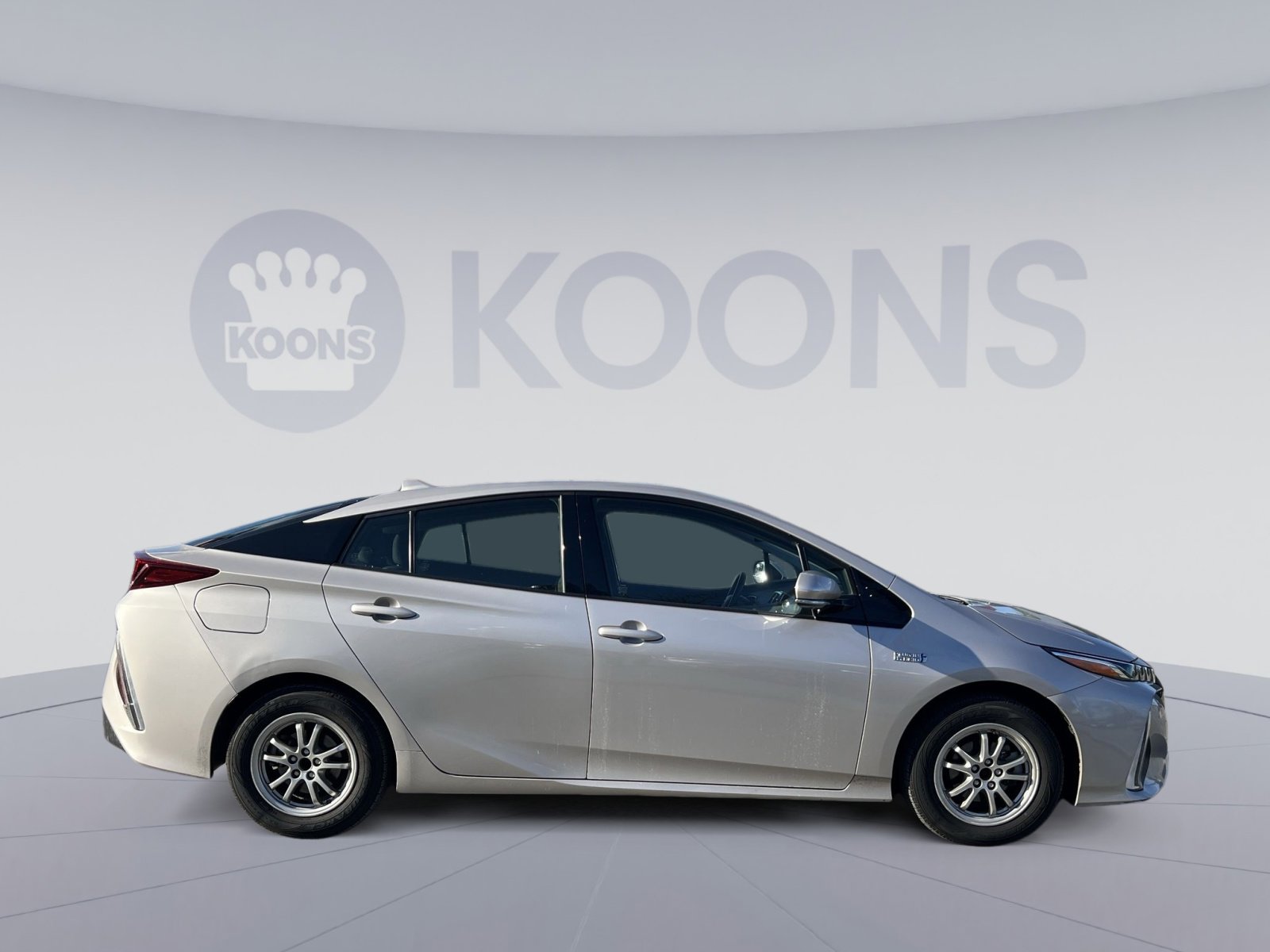 Used 2019 Toyota Prius Prime Plus image 7