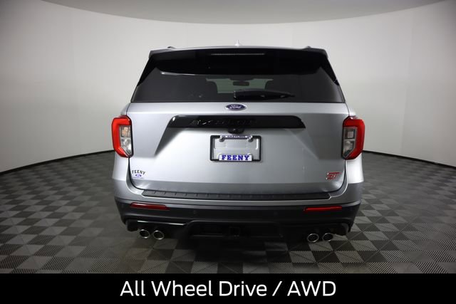 Used 2020 Ford Explorer ST w/ ST Street Pack image 5