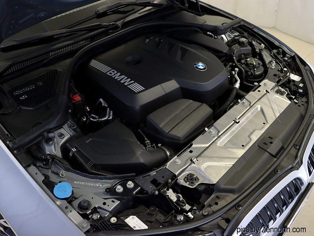 Used 2025 BMW 330i xDrive Sedan w/ M Sport Package image 34