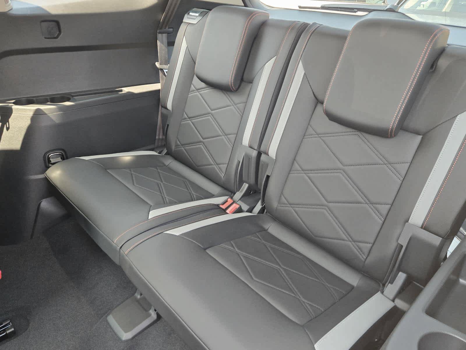 New 2026 Volkswagen Atlas Peak Edition AWD/4WD image 14