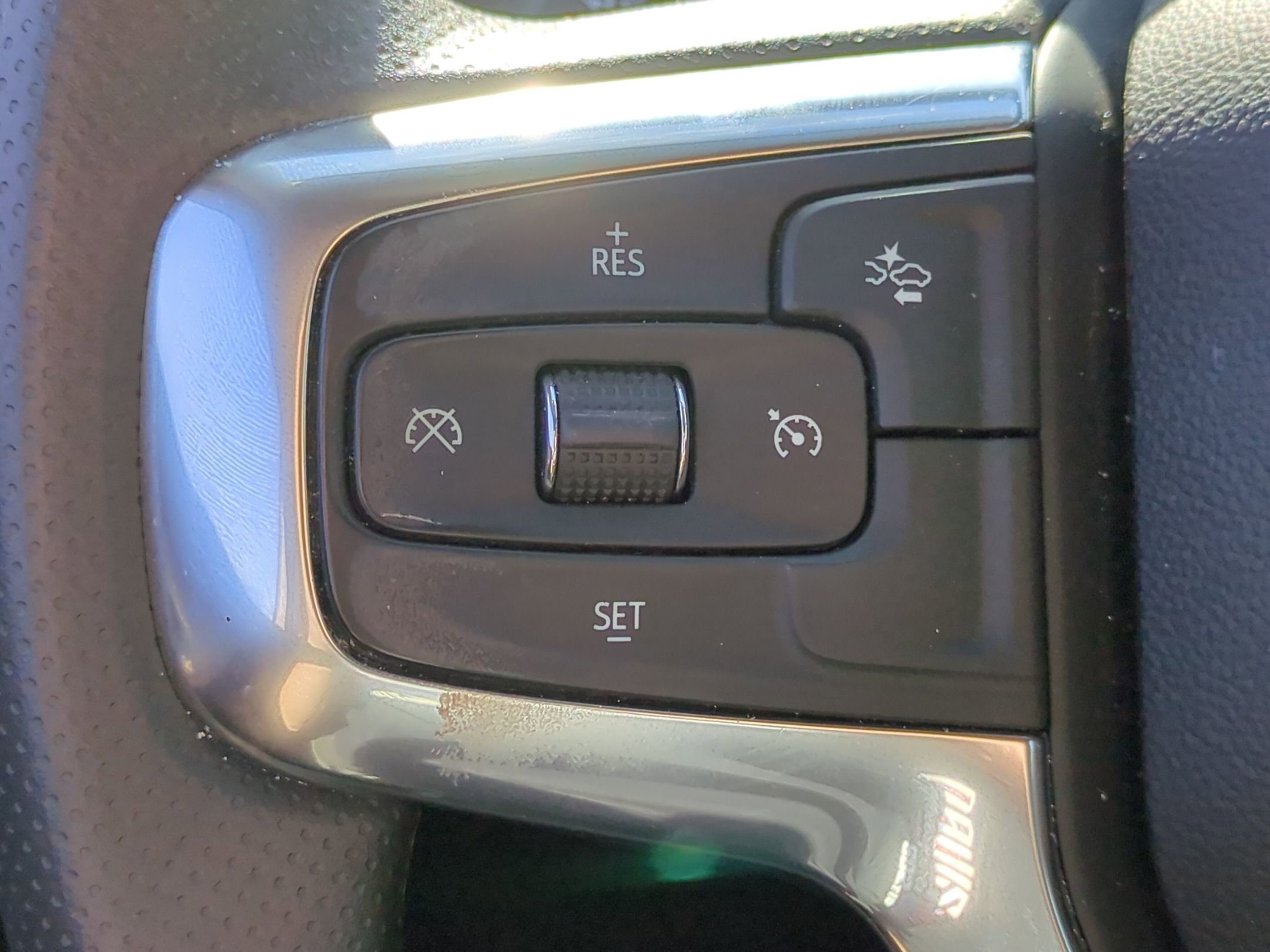Certified 2024 Chevrolet Blazer LT w/ LPO, Floor Liner Package image 20