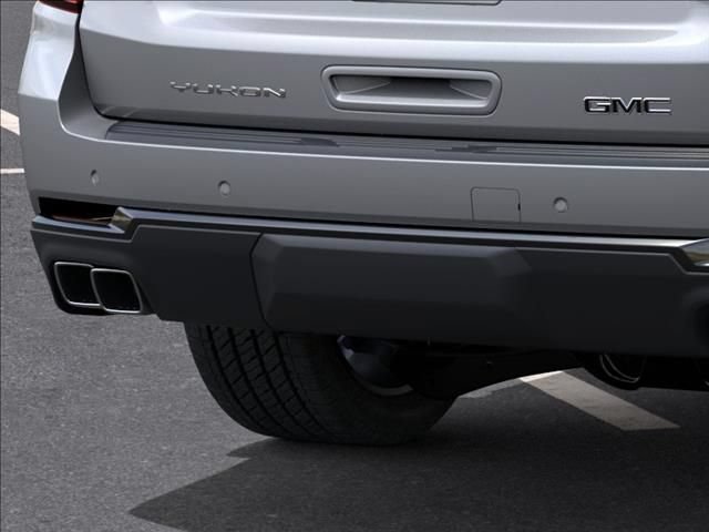 New 2026 GMC Yukon Denali Ultimate w/ LPO, Floor Liner Package AWD/4WD image 17