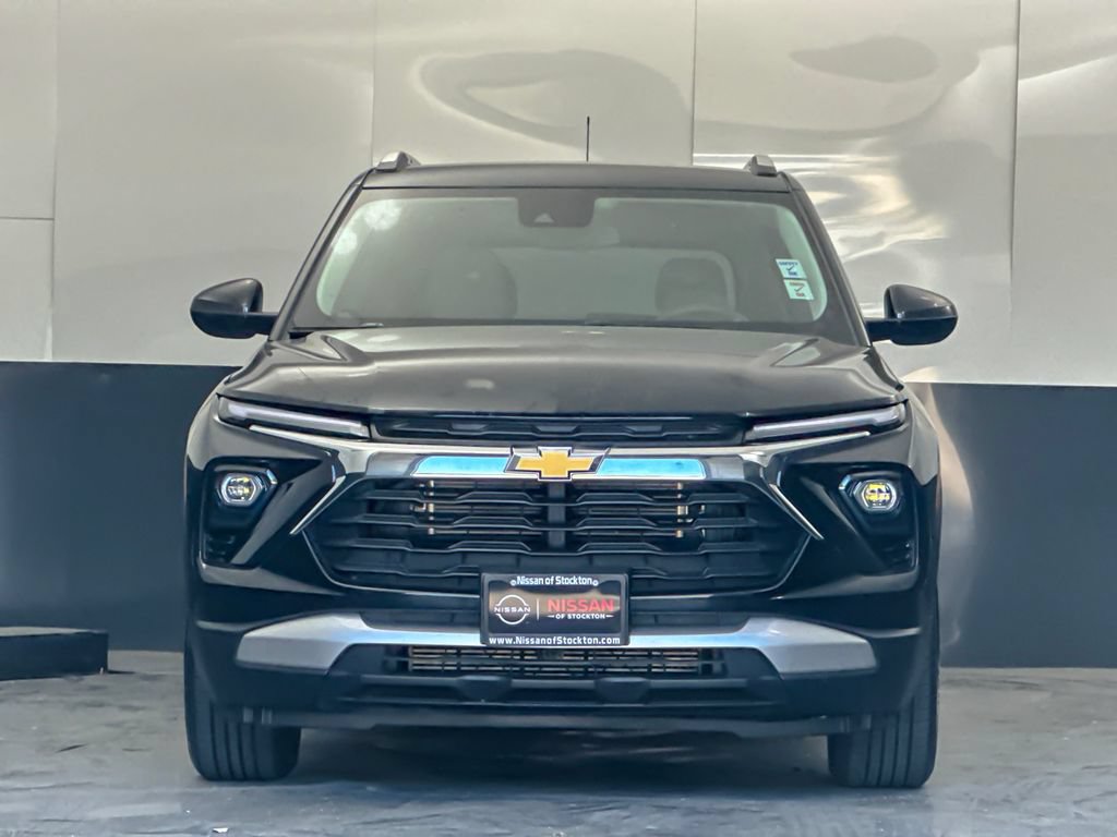 Used 2025 Chevrolet TrailBlazer LT FWD image 8