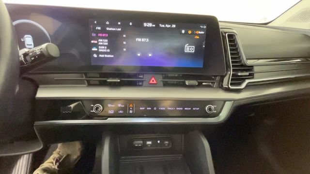 Used 2023 Kia Sportage SX FWD image 29