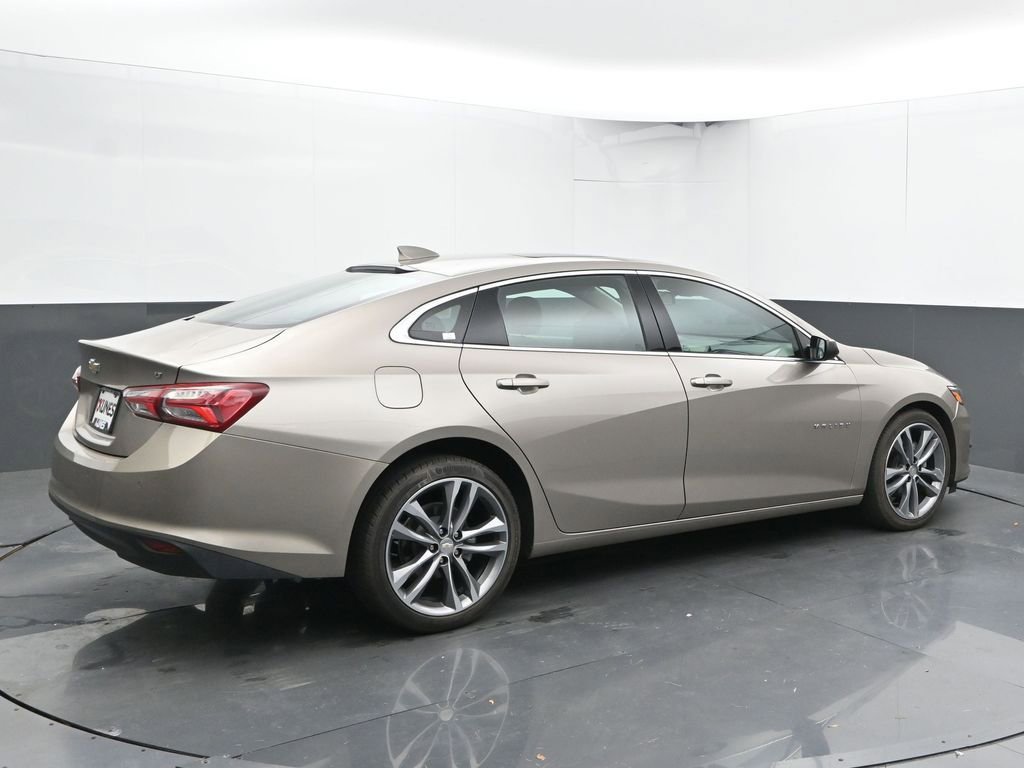 Used 2024 Chevrolet Malibu LT image 11