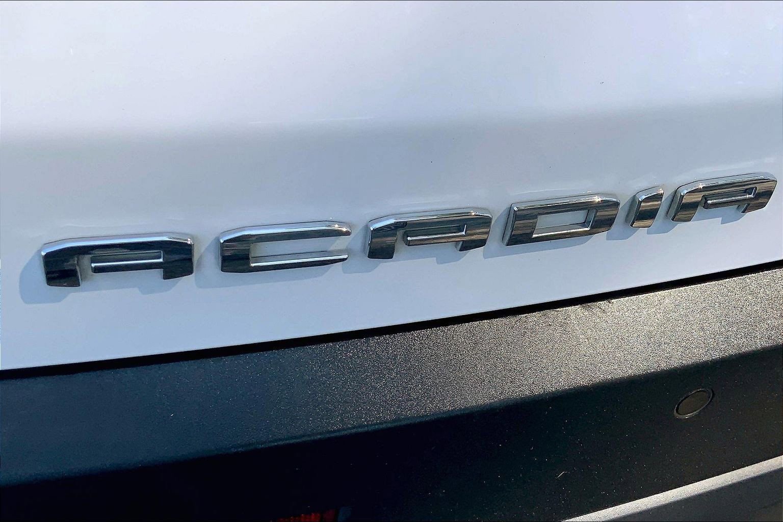 Used 2020 GMC Acadia AT4 w/ Driver Alert Package II image 8