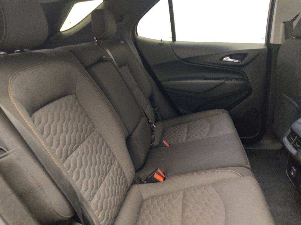 Used 2020 Chevrolet Equinox LT FWD image 19