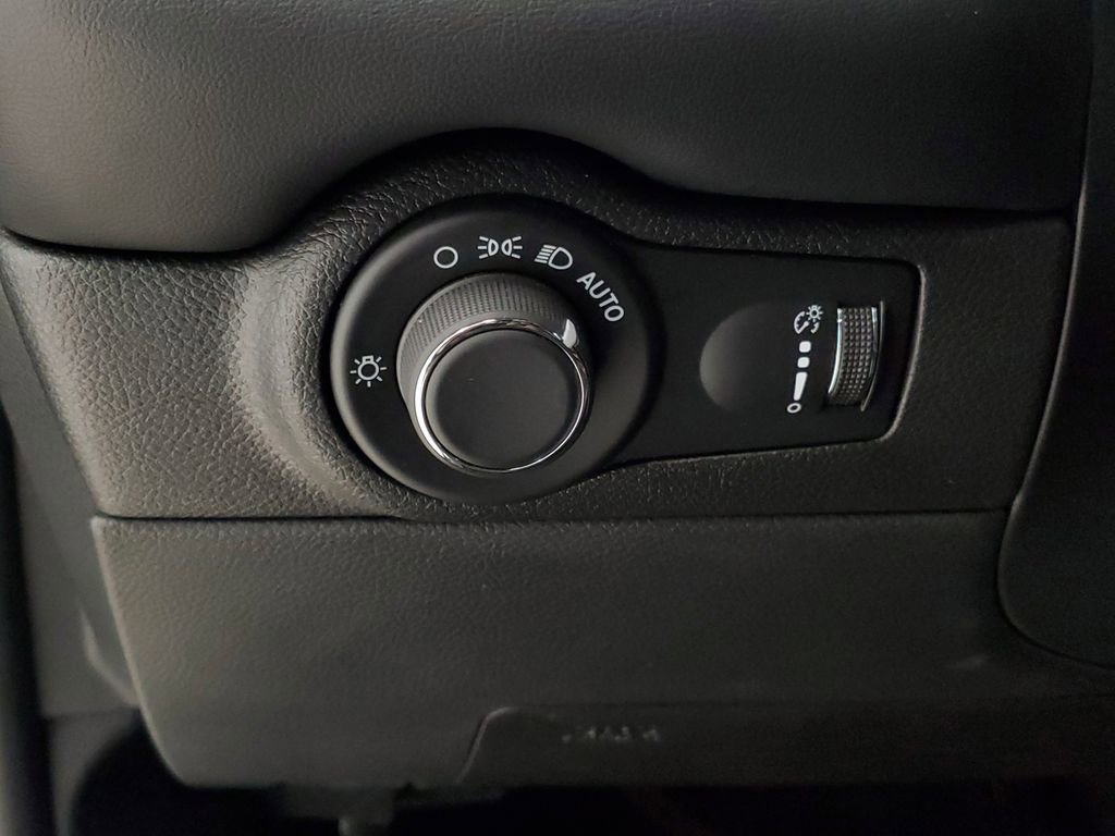 Used 2024 Dodge Durango GT AWD/4WD image 14