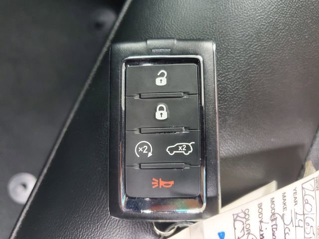 Used 2024 Jeep Grand Cherokee Limited AWD/4WD image 35