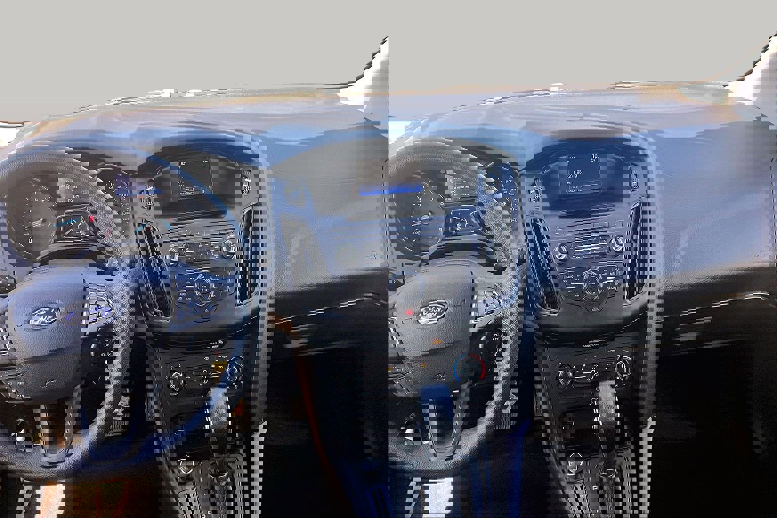 Used 2017 Ford Focus SE image 6