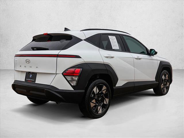 Used 2025 Hyundai Kona SEL image 5