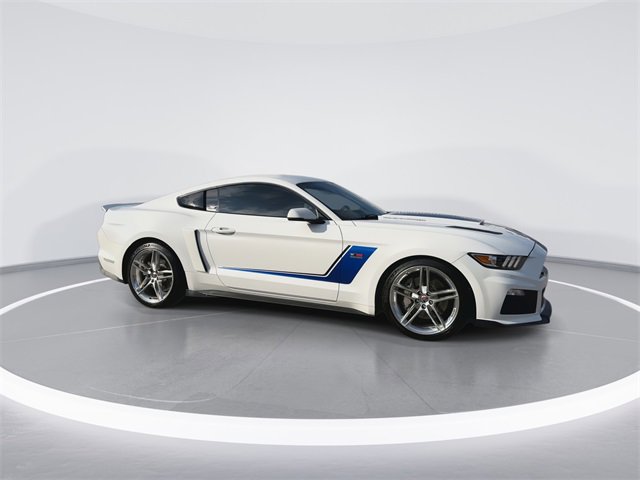 Used 2016 Ford Mustang GT Premium image 9