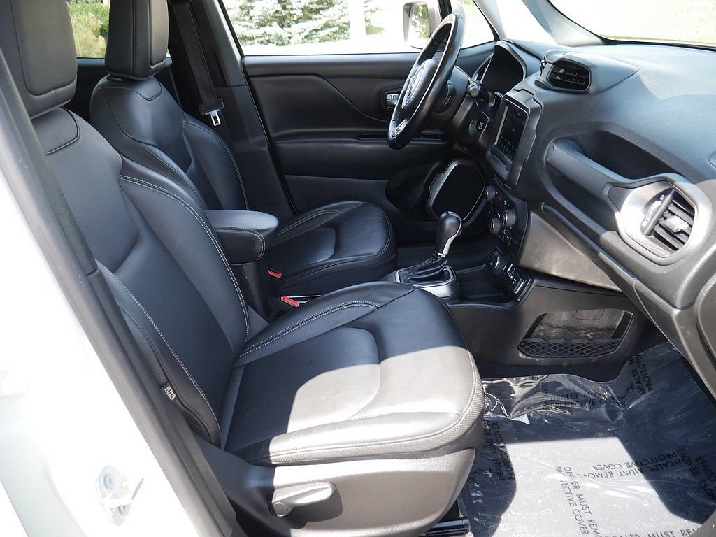 Used 2020 Jeep Renegade Limited AWD/4WD image 54