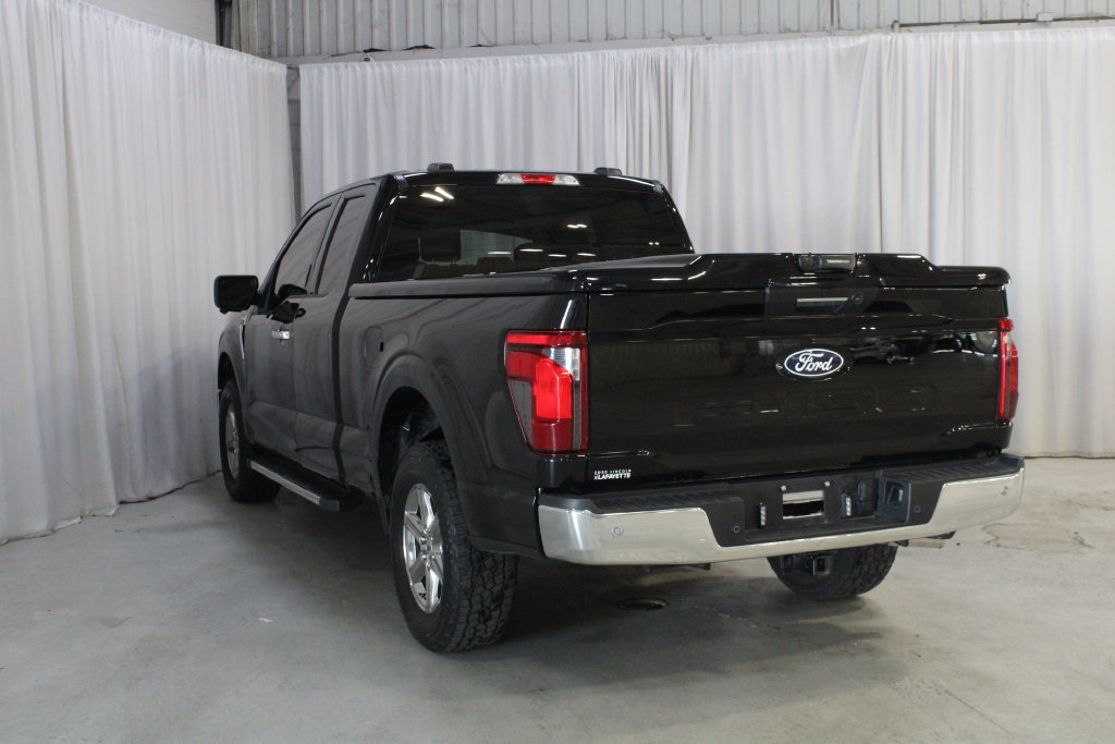 Used 2024 Ford F150 XLT AWD/4WD image 22