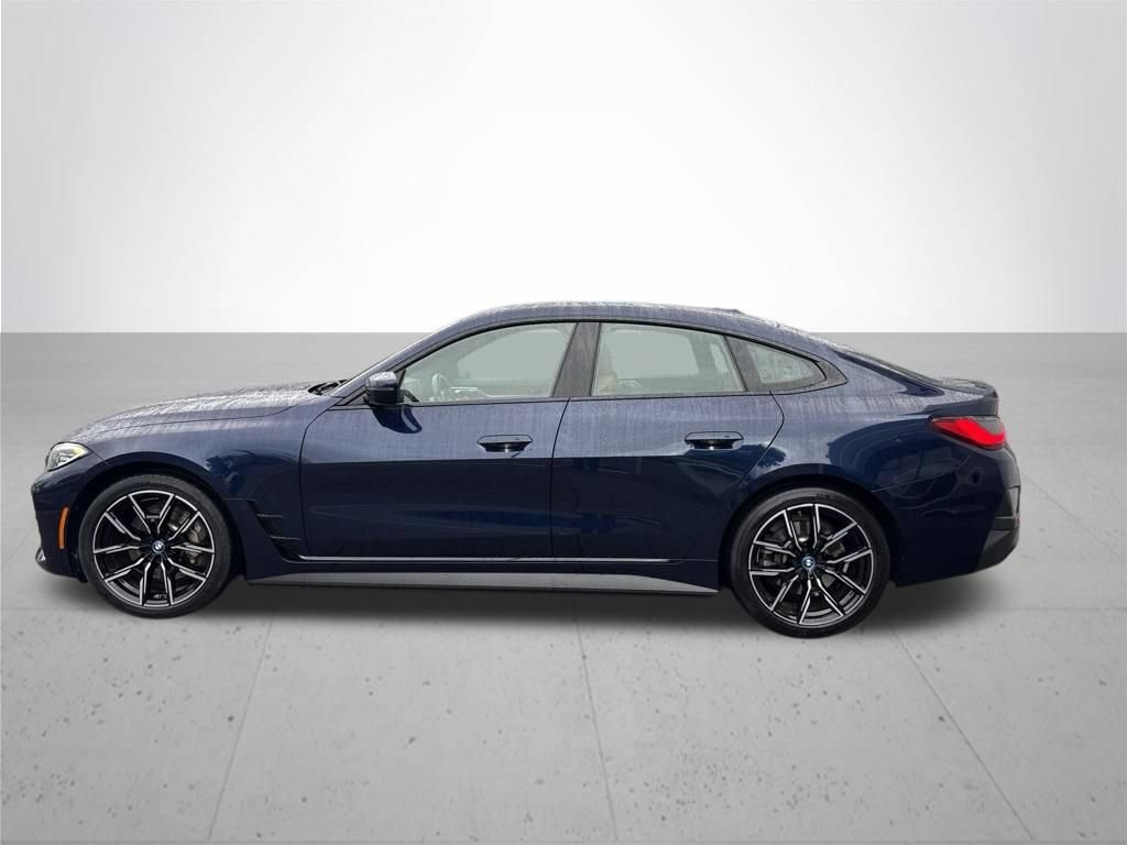 Used 2022 BMW i4 eDrive40 w/ M Sport Package RWD image 10