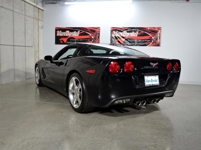 Used 2008 Chevrolet Corvette Coupe w/ Preferred Equipment Group image 5