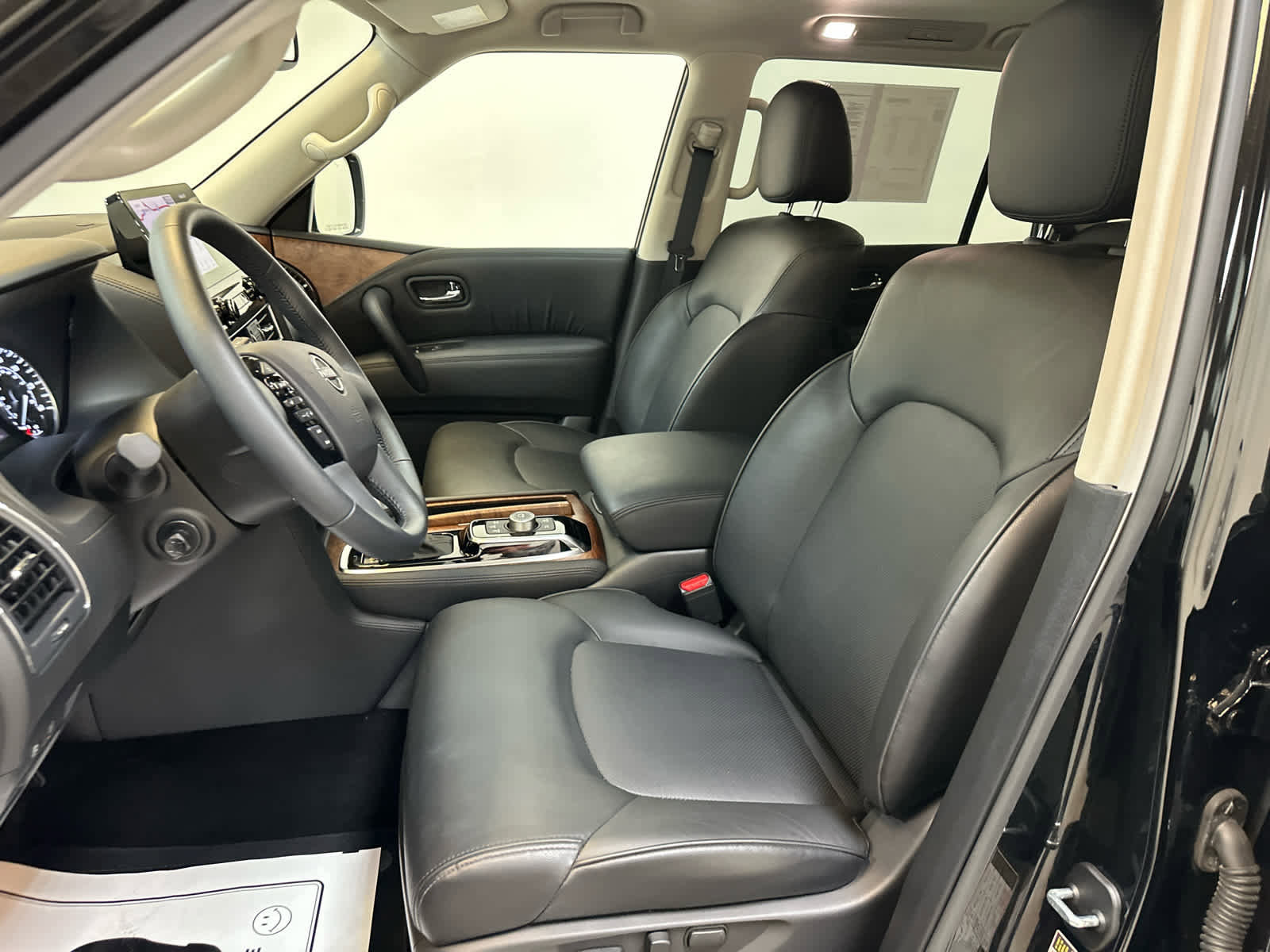 Certified 2024 Nissan Armada SL w/ Captain's Chairs Package image 4