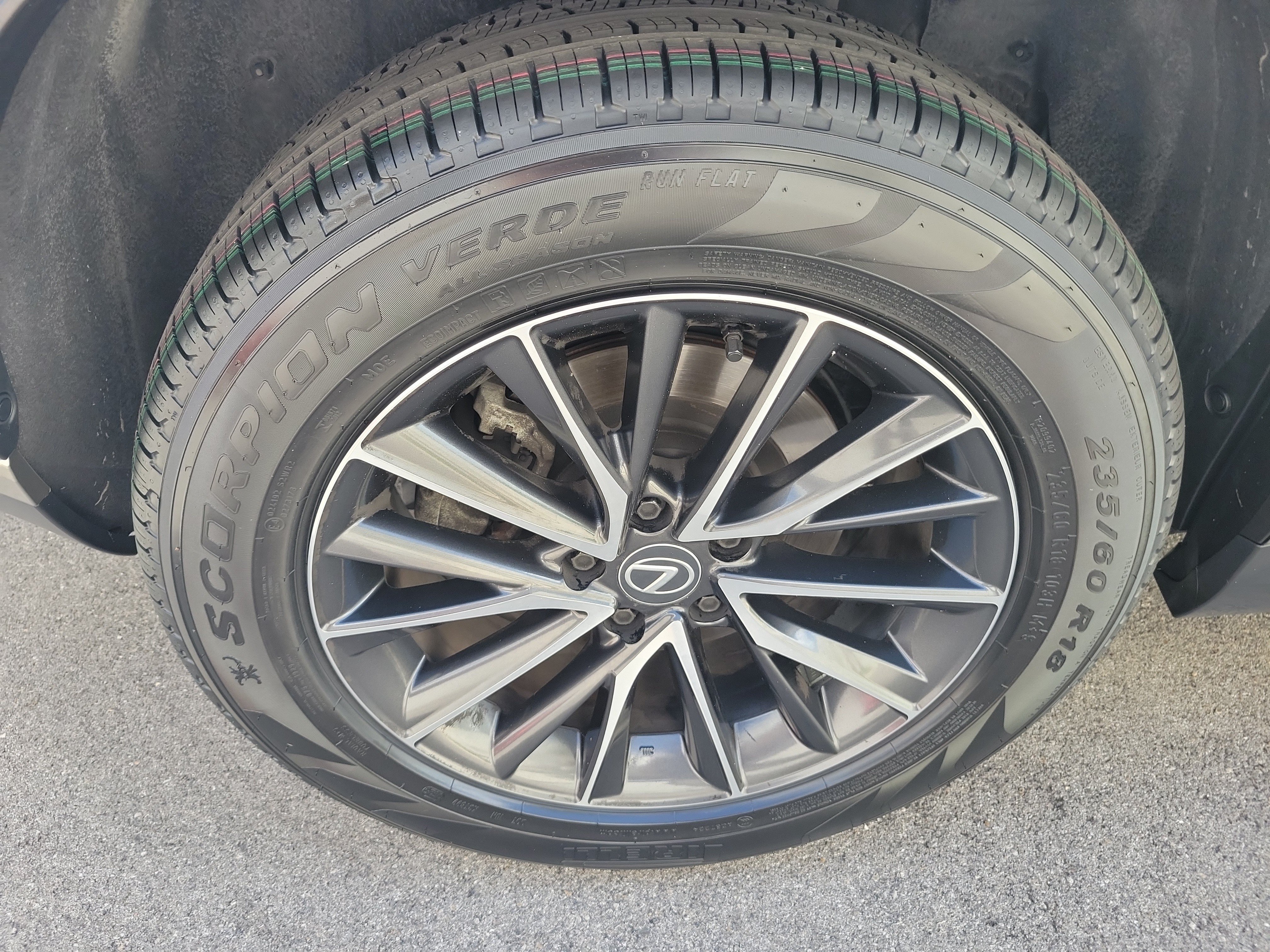 Used 2024 Lexus NX 250 FWD w/ Cold Area Package image 7