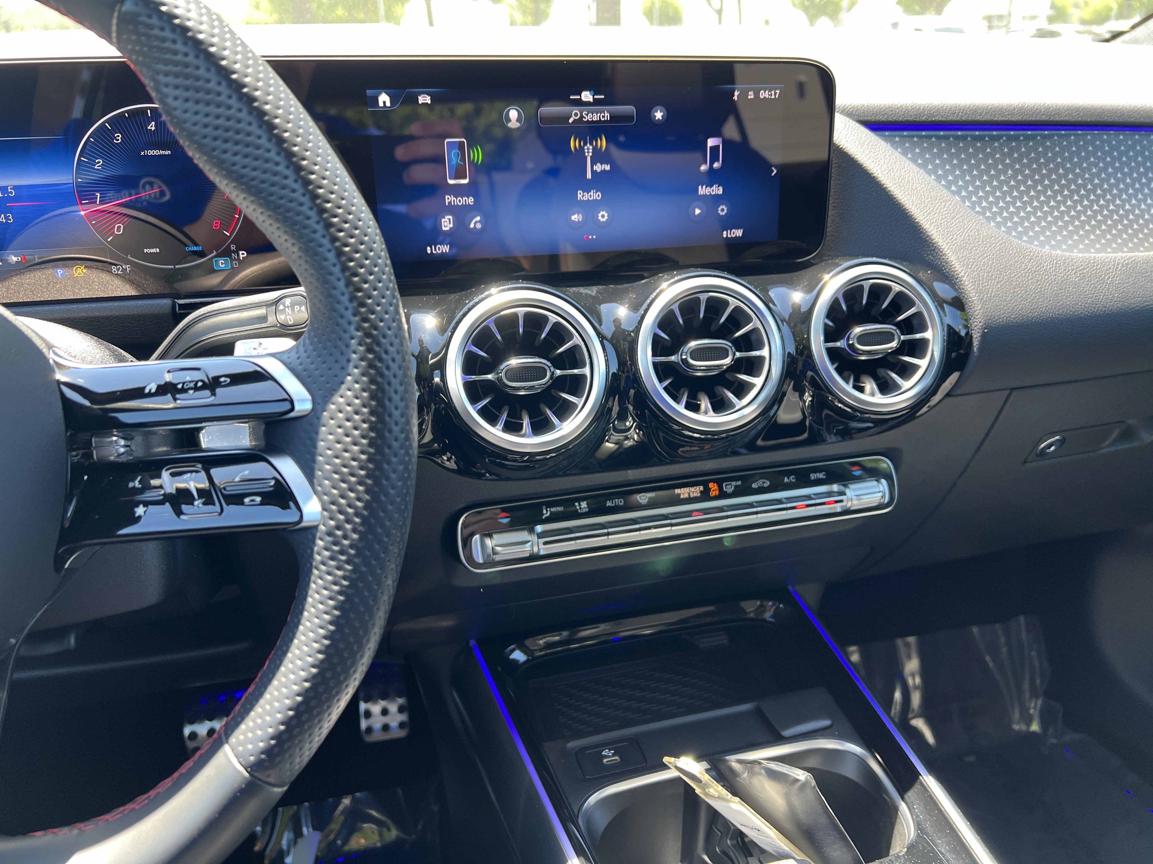 Certified 2025 Mercedes-Benz GLA 250 image 31