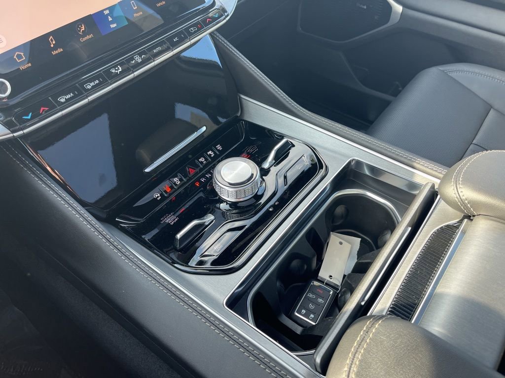 New 2026 Jeep Grand Wagoneer Limited image 19