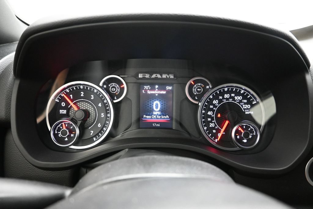 New 2026 RAM 1500 Big Horn AWD/4WD image 14