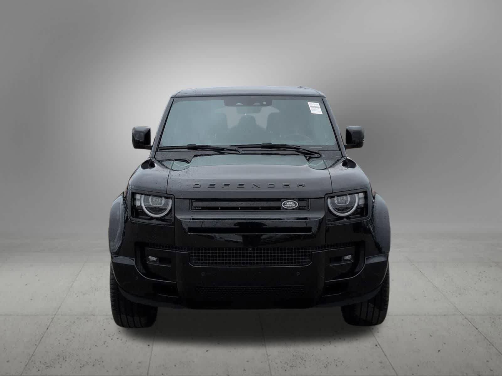 New 2026 Land Rover Defender 130 X-Dynamic SE AWD/4WD image 9