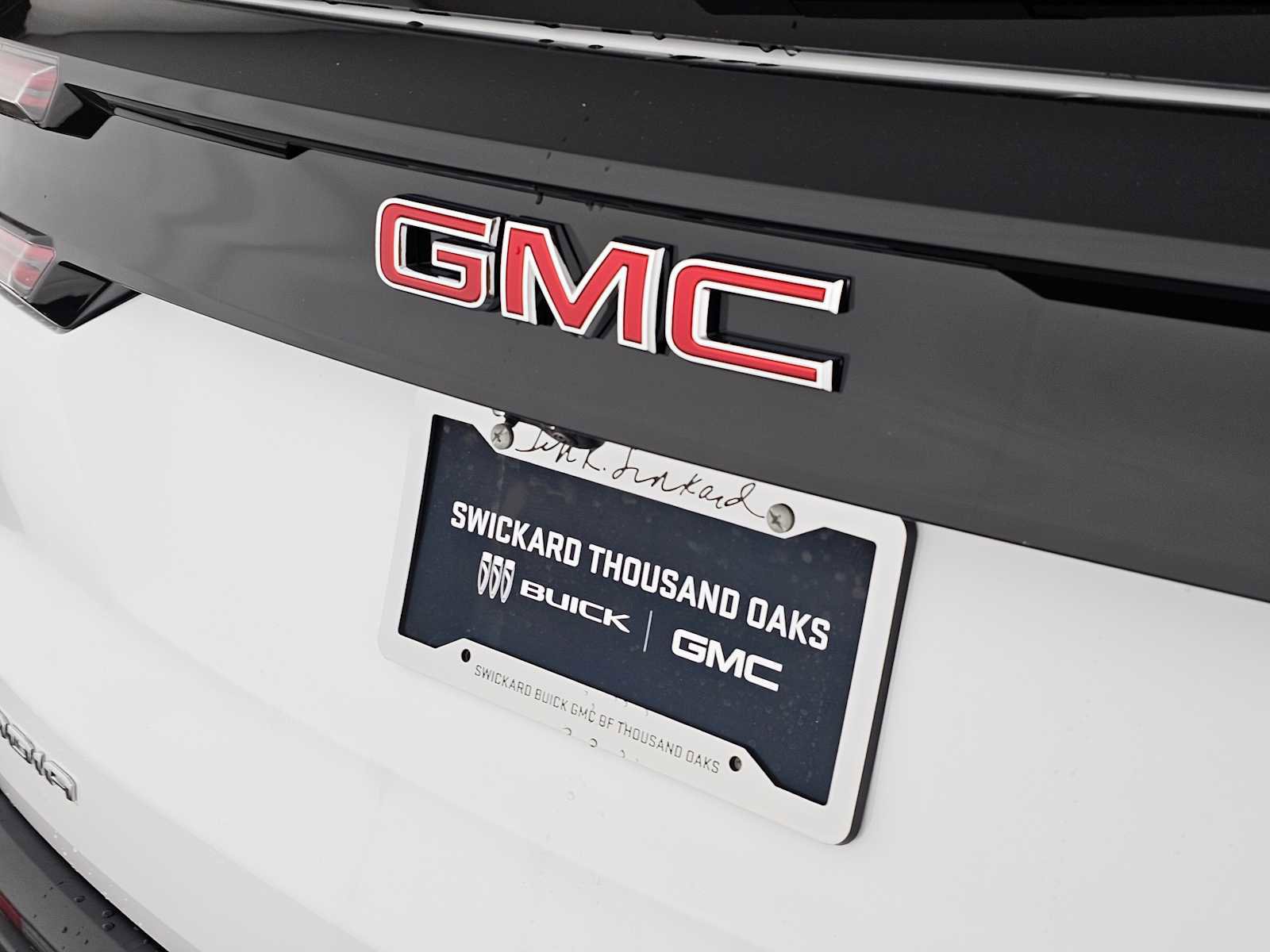New 2026 GMC Acadia Elevation w/ LPO, Floor Liner Package image 14