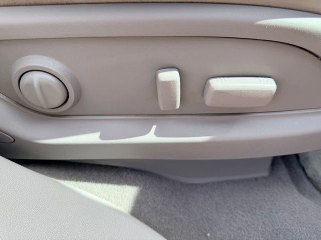 Used 2014 Buick Enclave Leather image 38
