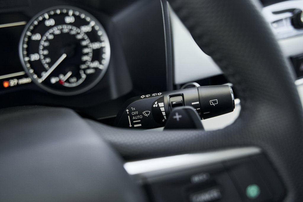 Used 2025 Mitsubishi Outlander SE FWD image 39