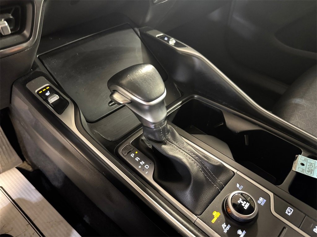 Certified 2022 Kia Sorento S w/ Panoramic Sunroof Package image 21