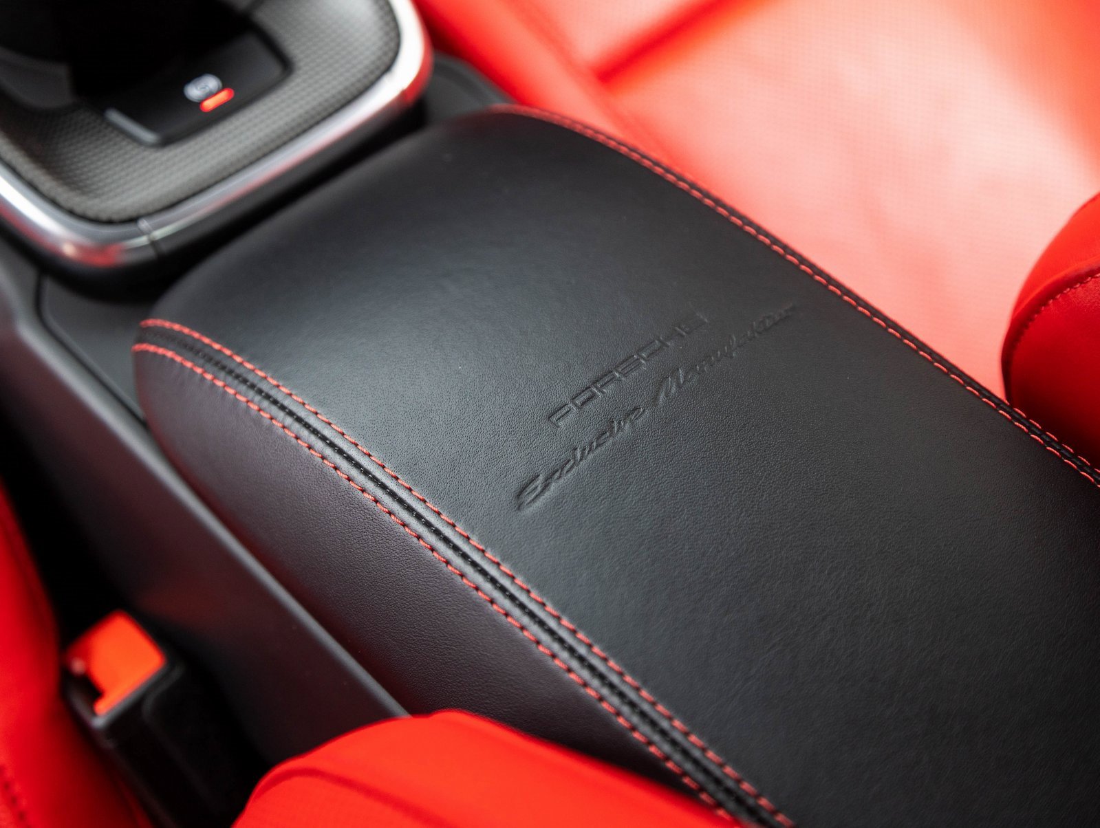 Certified 2023 Porsche 911 Turbo image 33