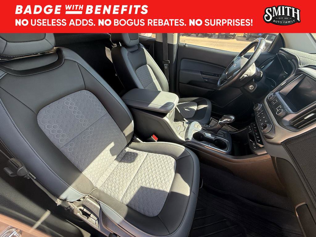 Used 2022 Chevrolet Colorado Z71 AWD/4WD image 12