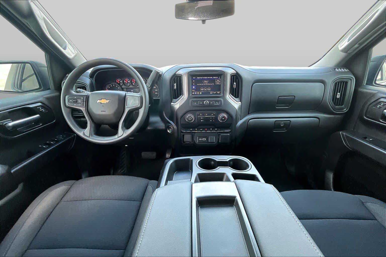 Used 2026 Chevrolet Silverado 1500 Custom RWD image 15