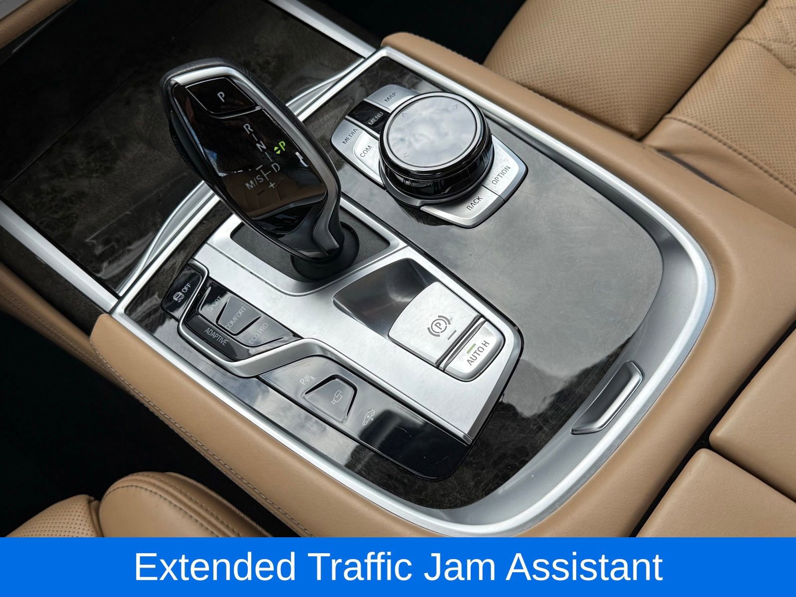 Used 2021 BMW 750i xDrive w/ Executive Package image 33