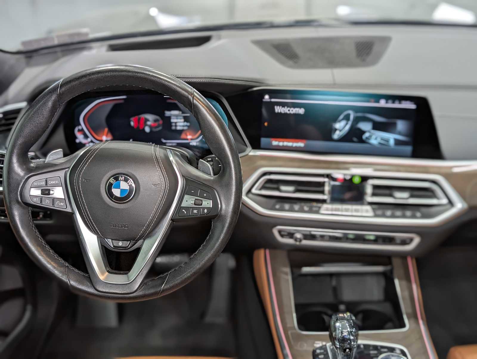 Used 2021 BMW X5 xDrive40i w/ Executive Package AWD/4WD image 5