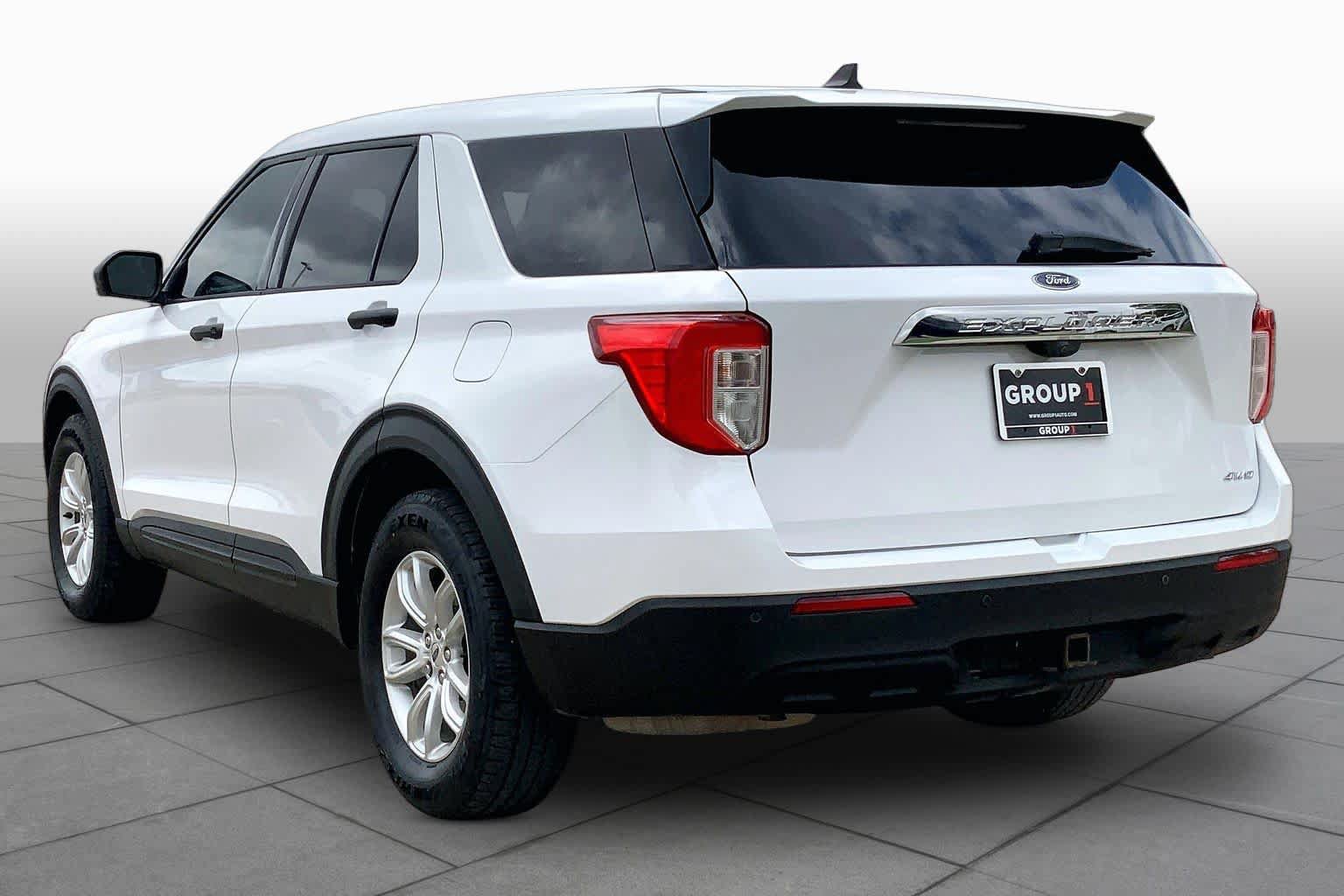 Used 2021 Ford Explorer 4WD w/ Class III Trailer Tow Package image 12