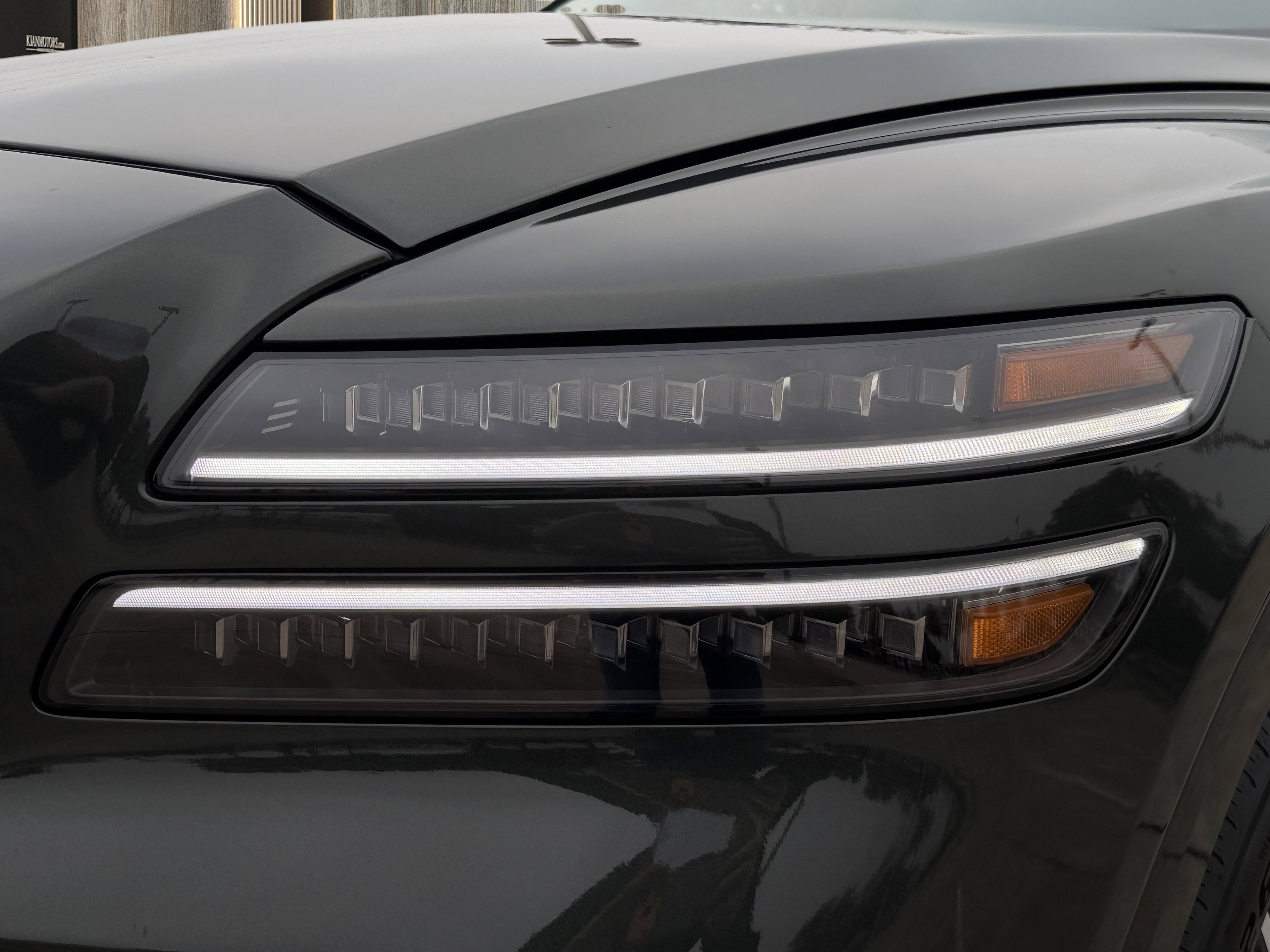 Used 2025 Genesis GV80 2.5T Standard AWD/4WD image 13